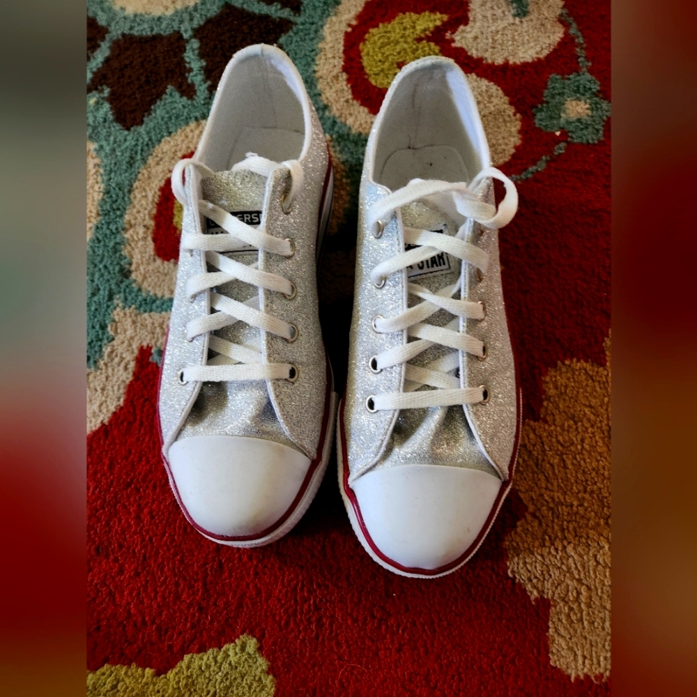 Sparkly Converse platform